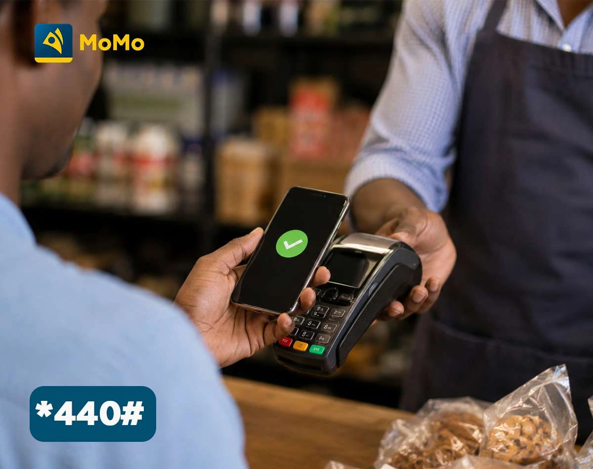 Même le week-end MoMo est là — envoi d’argent, paiement rapide, zéro stress